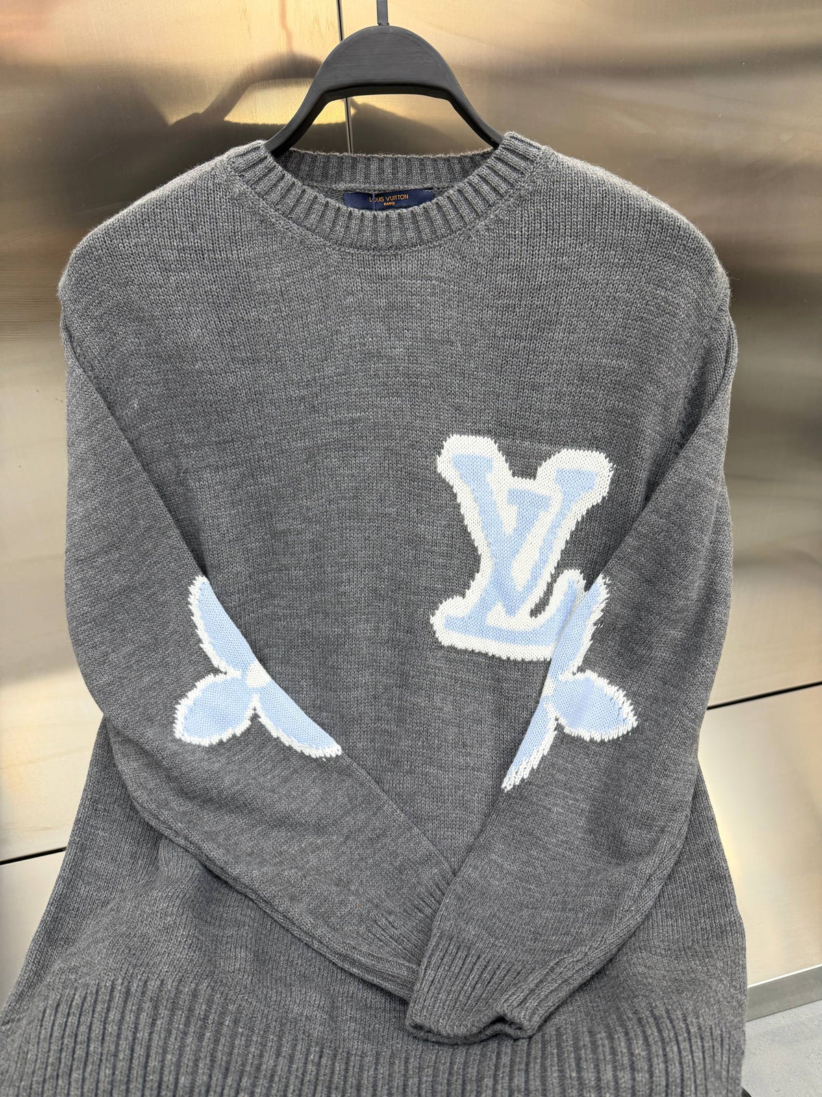 LV